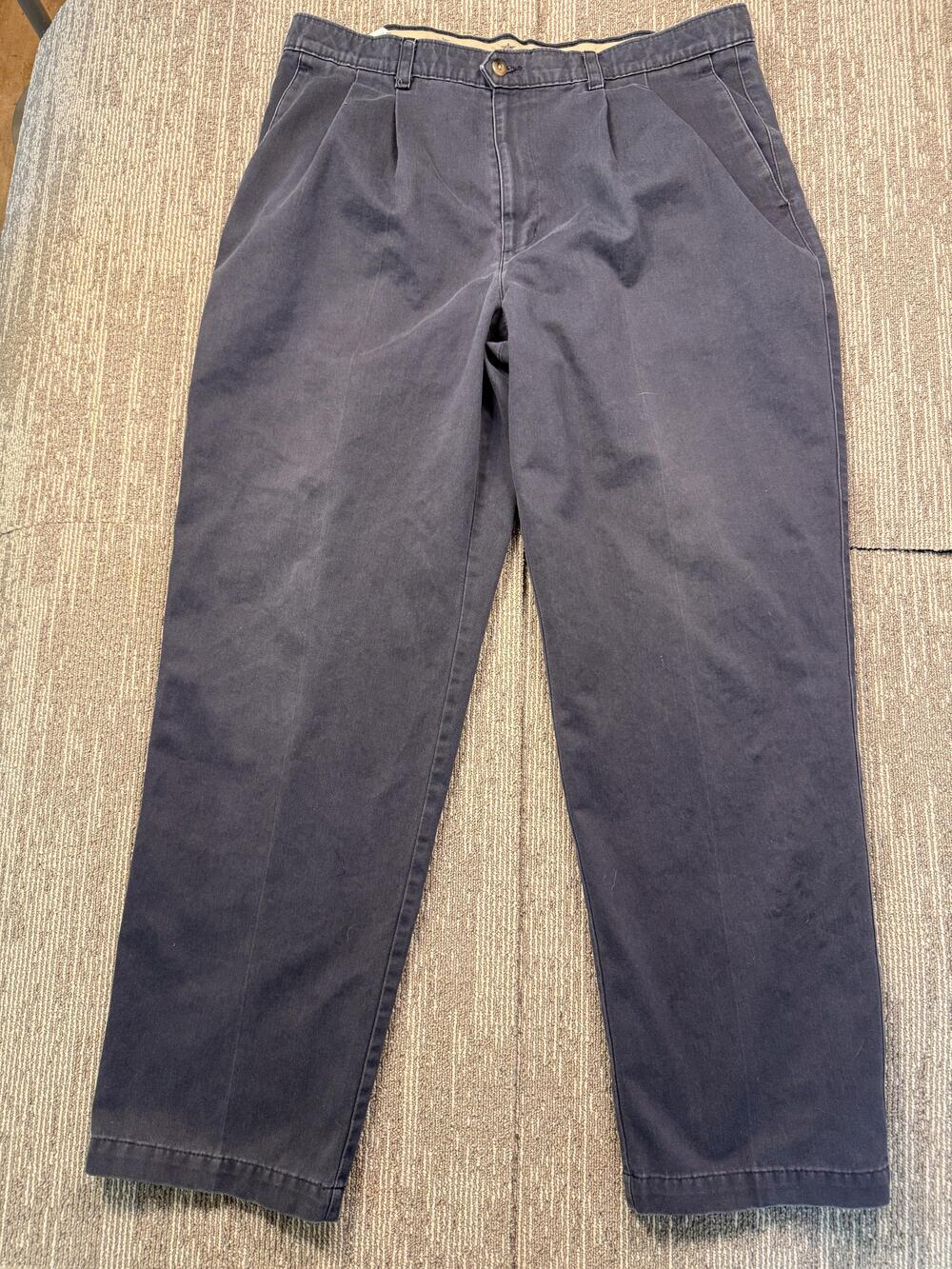 Dockers Pants Mens 38x32 Blue Relaxed Fit Pleated Chino Straight Casual